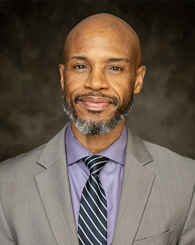 Hawkins Claude 400x502